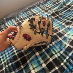 Heart of the hide glove
